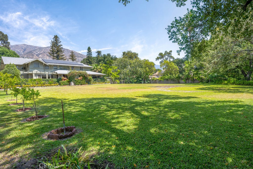 481 W Highland Avenue