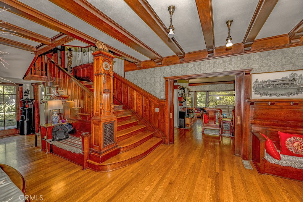 481 W Highland Avenue