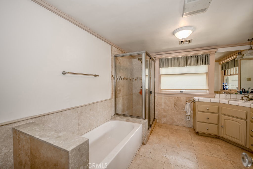 481 W Highland Avenue