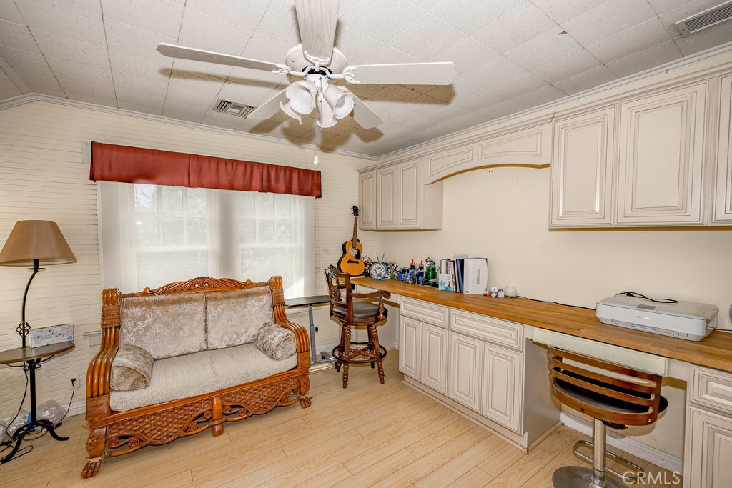 481 W Highland Avenue