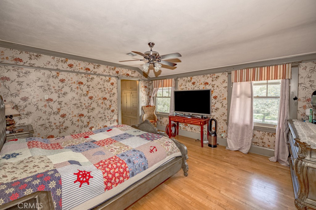 481 W Highland Avenue