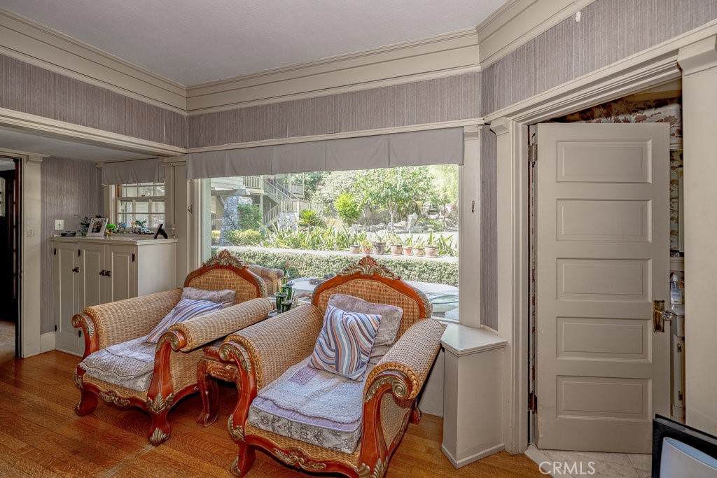 481 W Highland Avenue