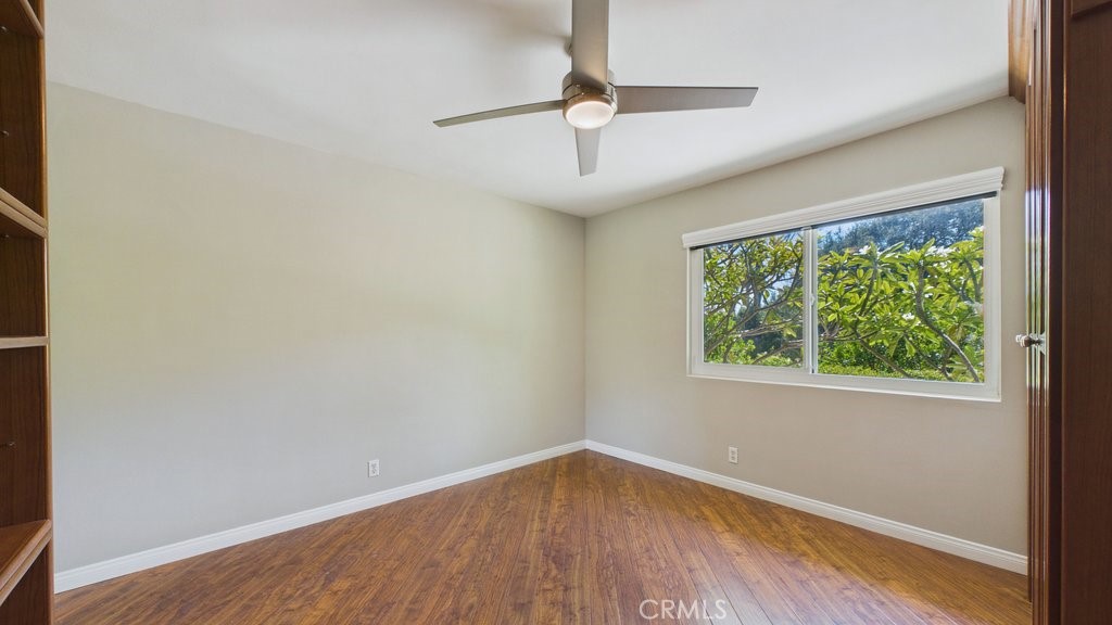 340 Toyon