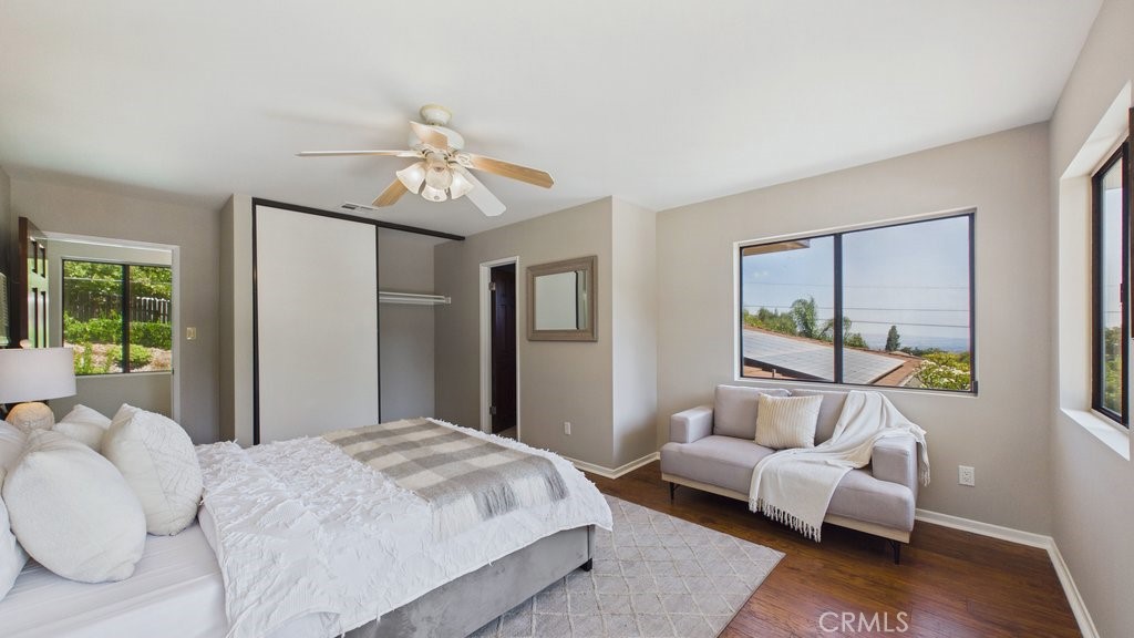 340 Toyon