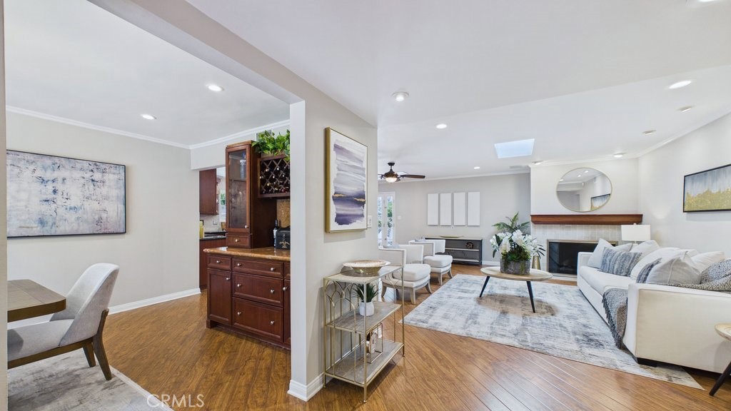 340 Toyon