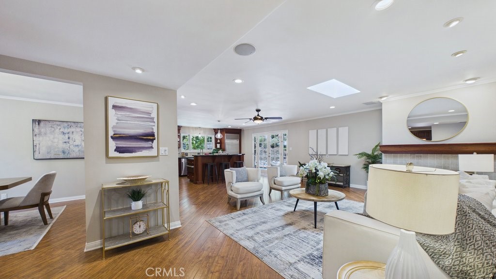 340 Toyon