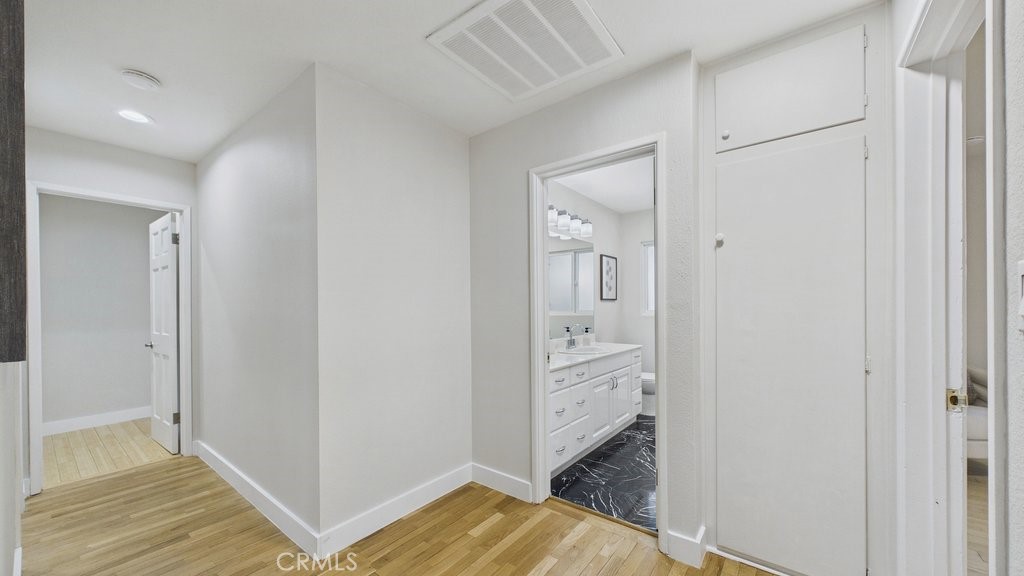 480 E Grandview