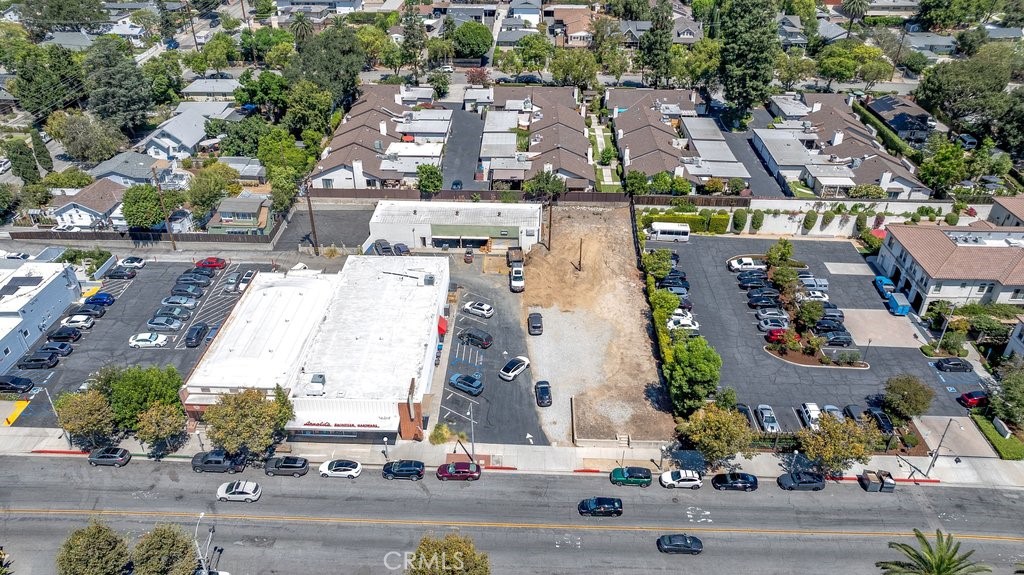 283 W Sierra Madre