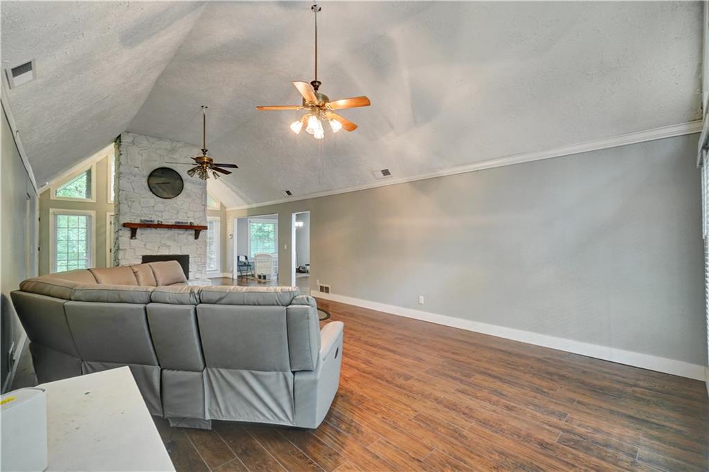 3741 100 Road