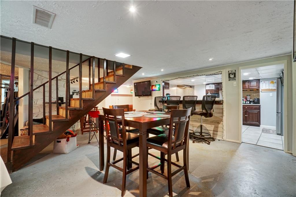 3741 100 Road
