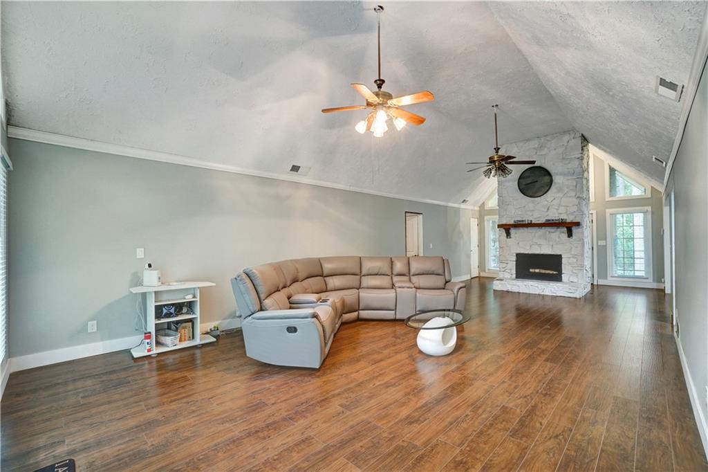 3741 100 Road