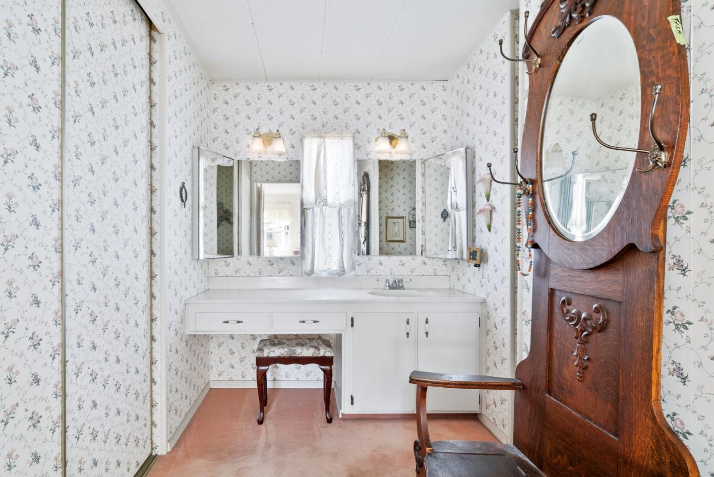 552 Bean Creek RD 115