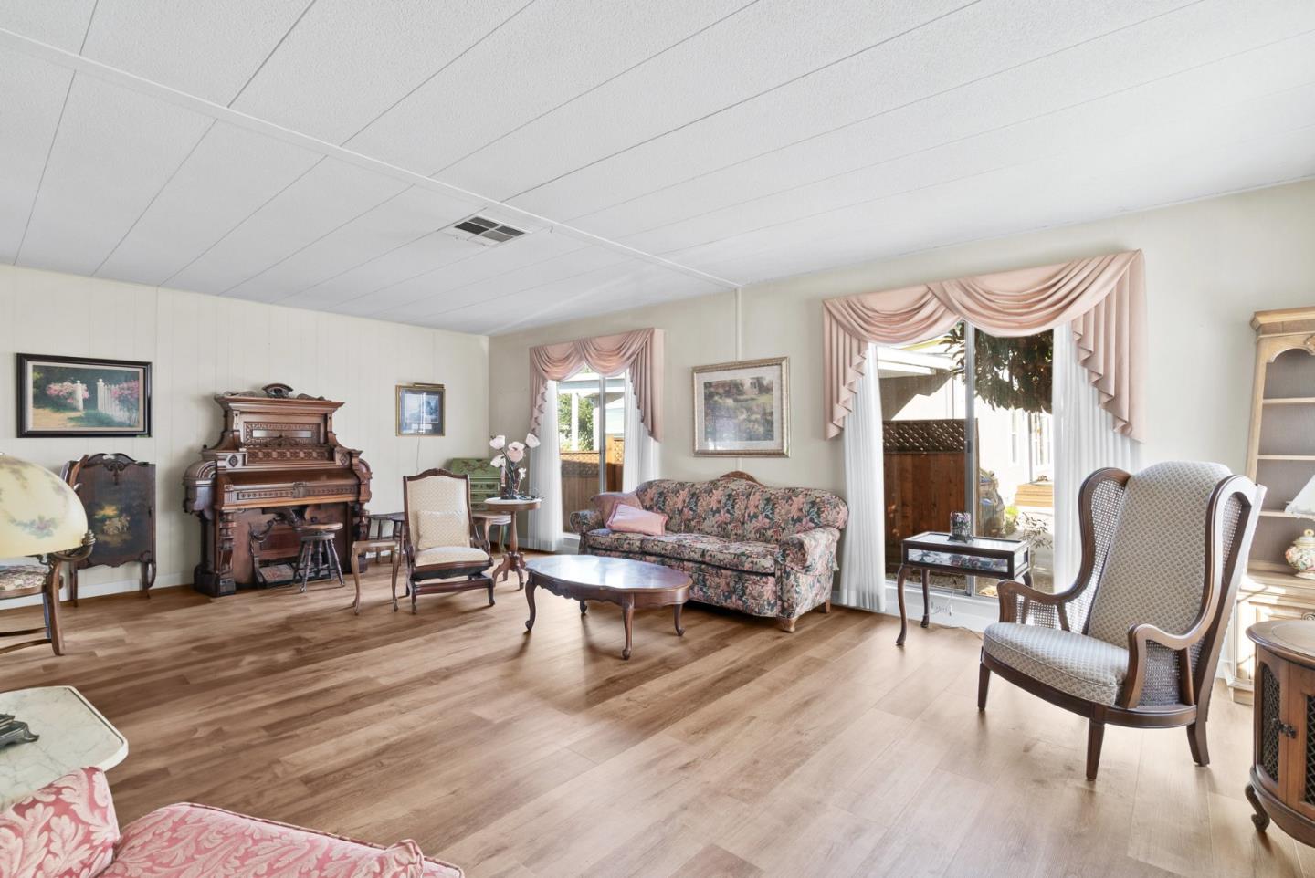 552 Bean Creek RD 115