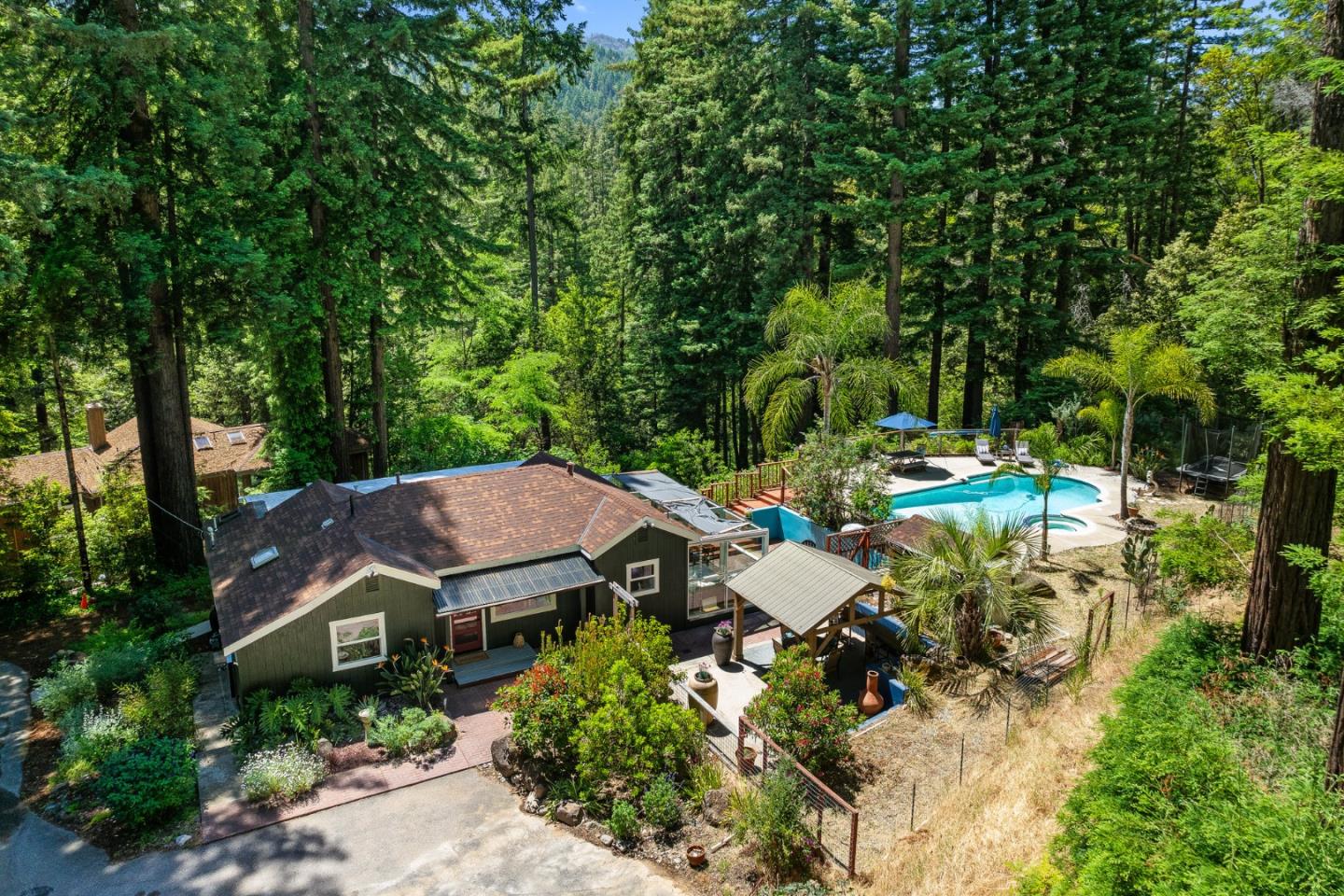 11150 Riverside RD