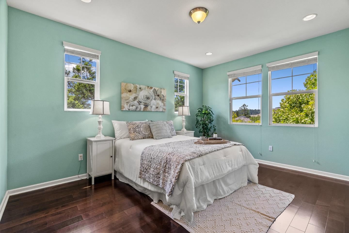 237 Bluebonnet LN 206
