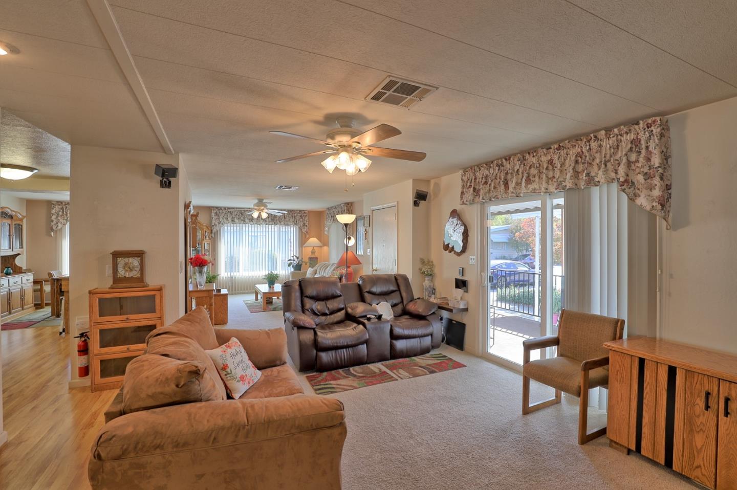 57 Creekside DR 57