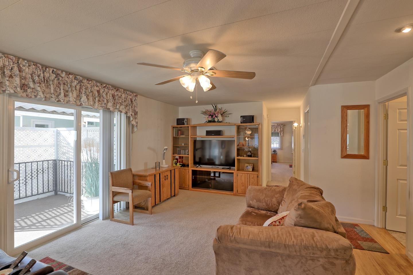 57 Creekside DR 57