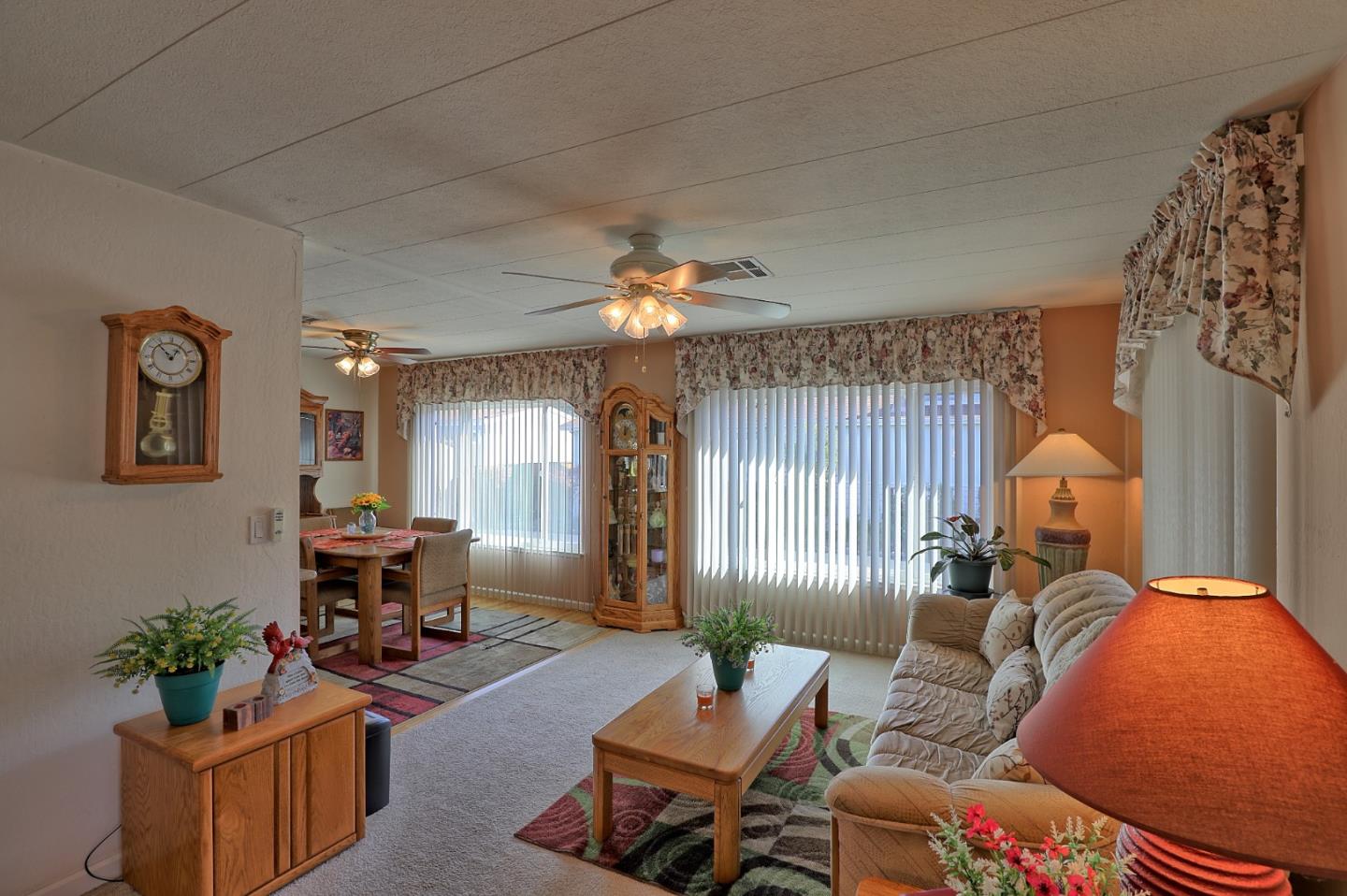 57 Creekside DR 57