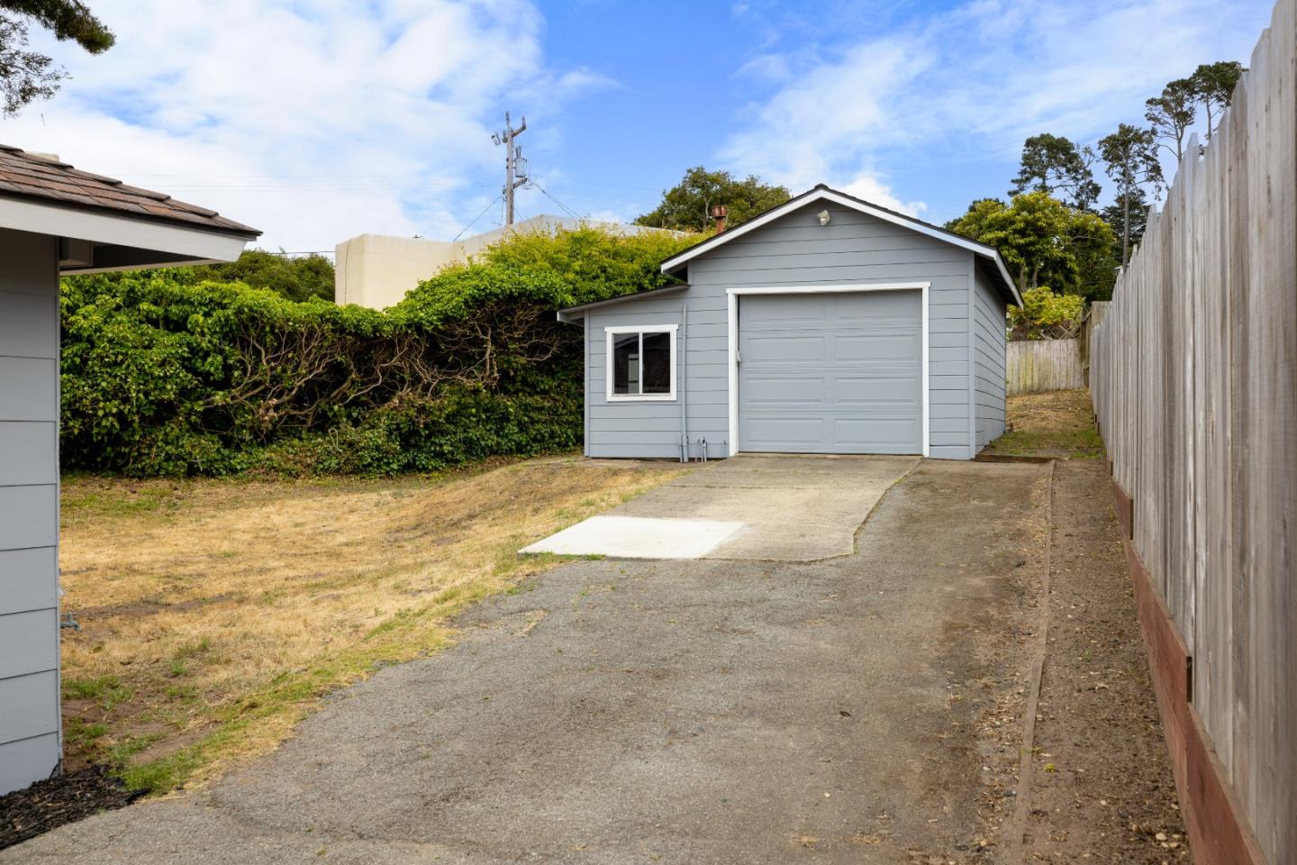 1103 Presidio Boulevard