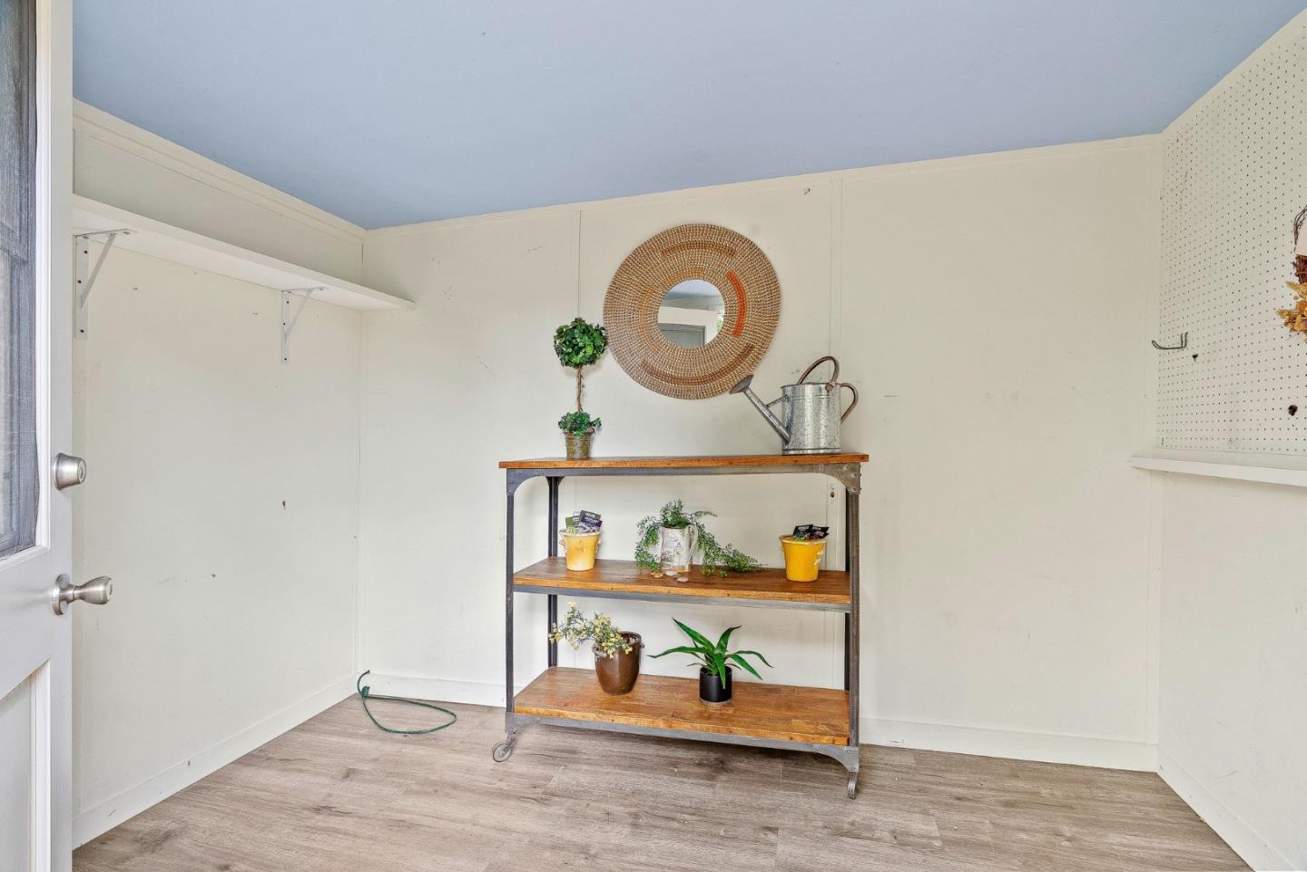111 Ponderosa Drive