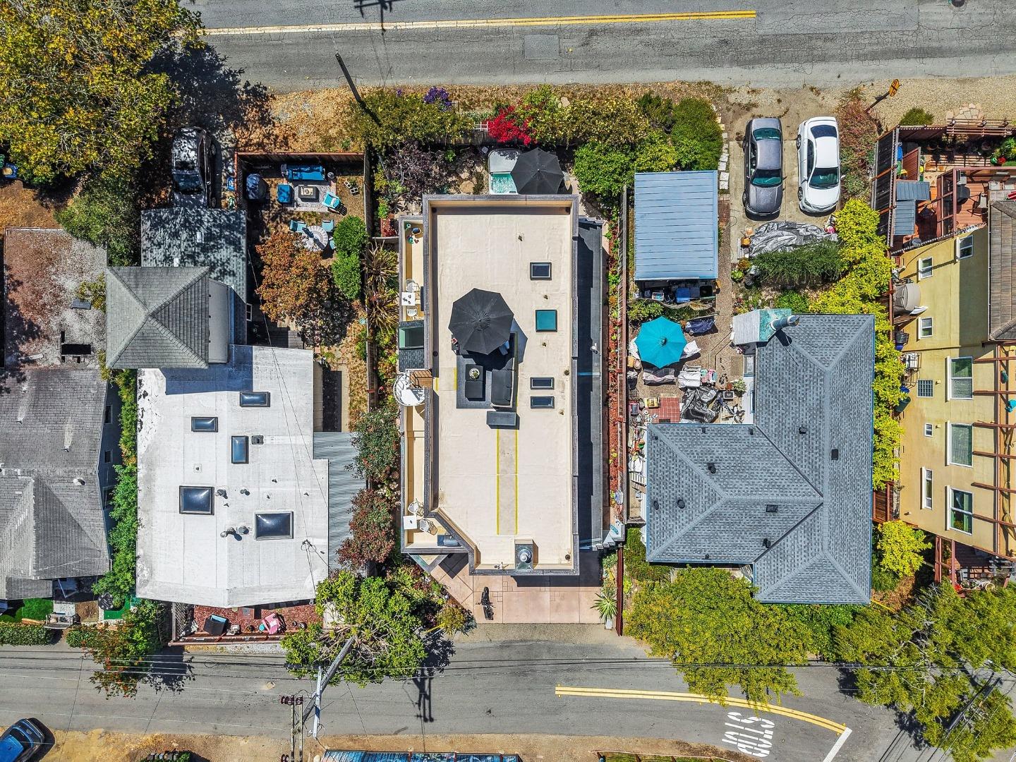149 Coates DR