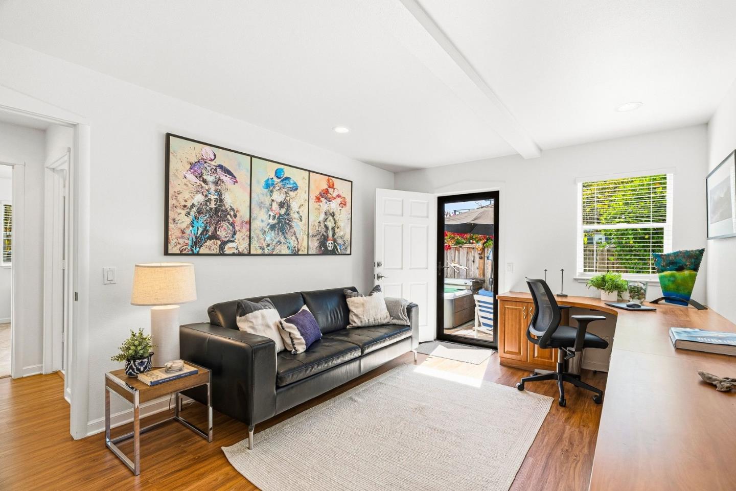 149 Coates DR