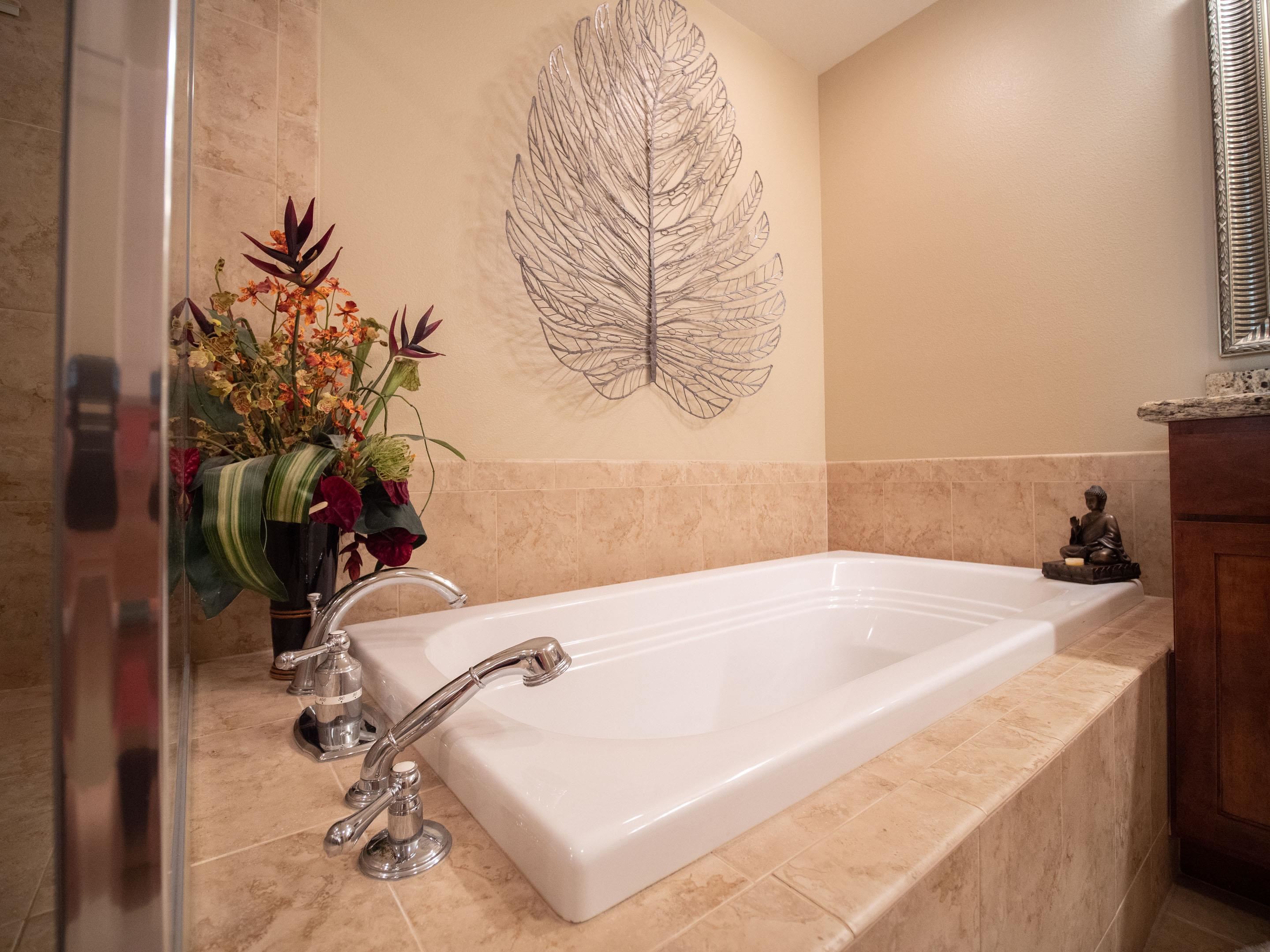 28 Hauwahine Ln Unit: F102