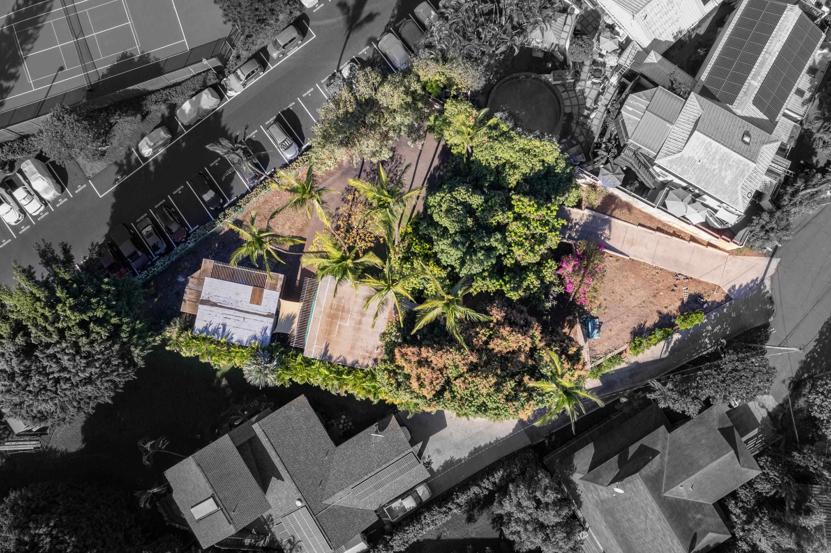 2208 Haukai Pl