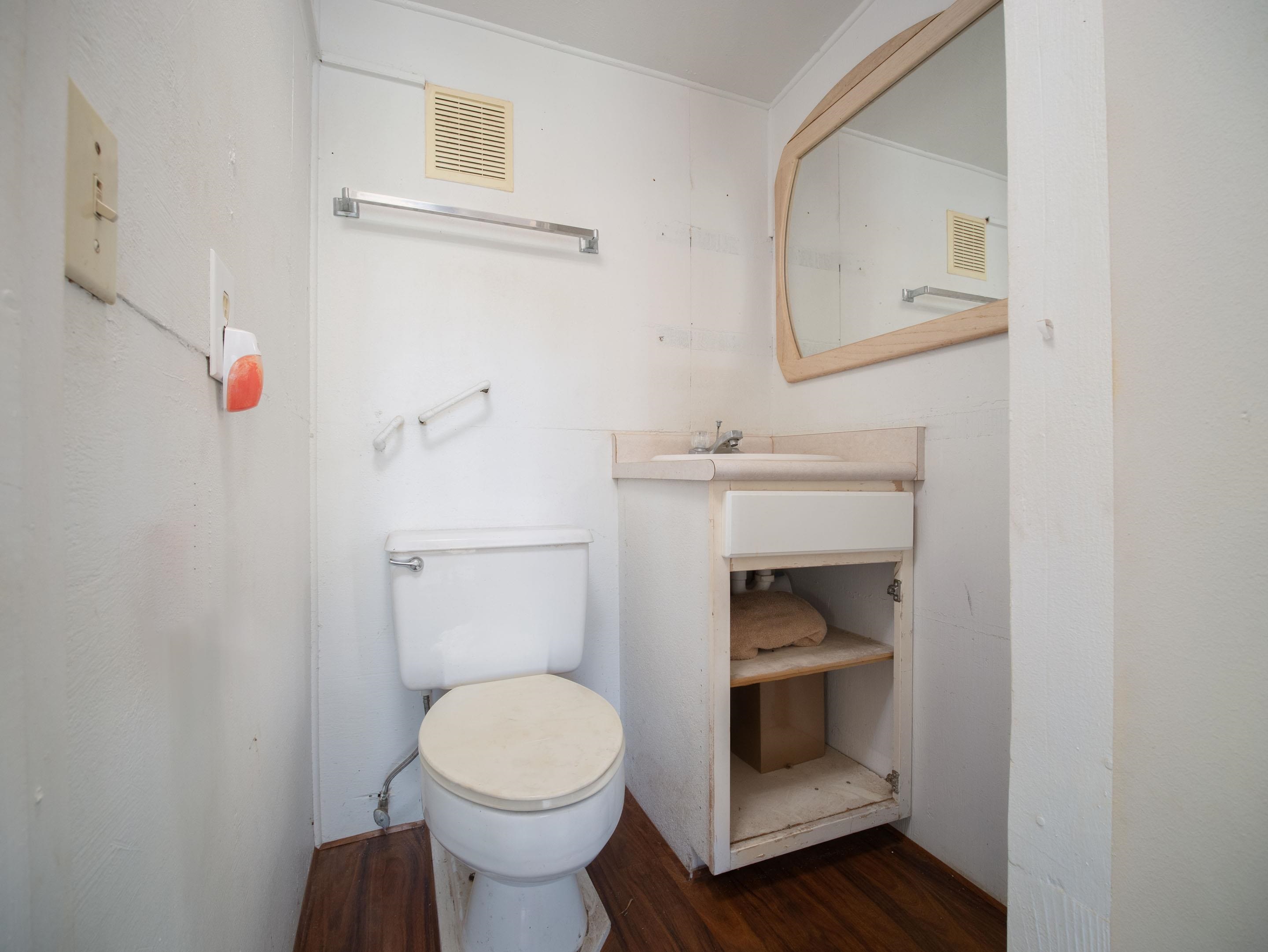 2208 Haukai Pl
