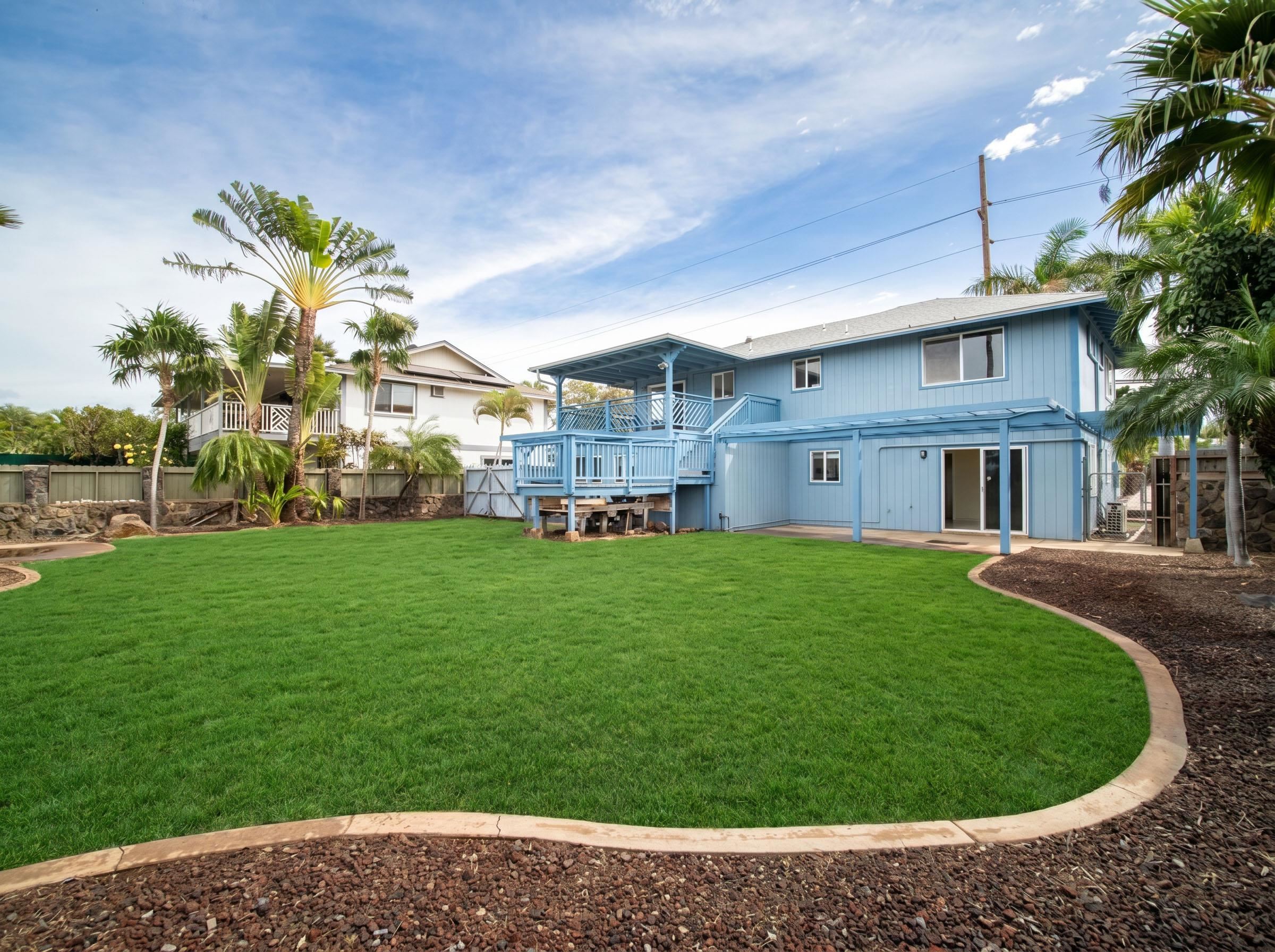 568 Kaiola St