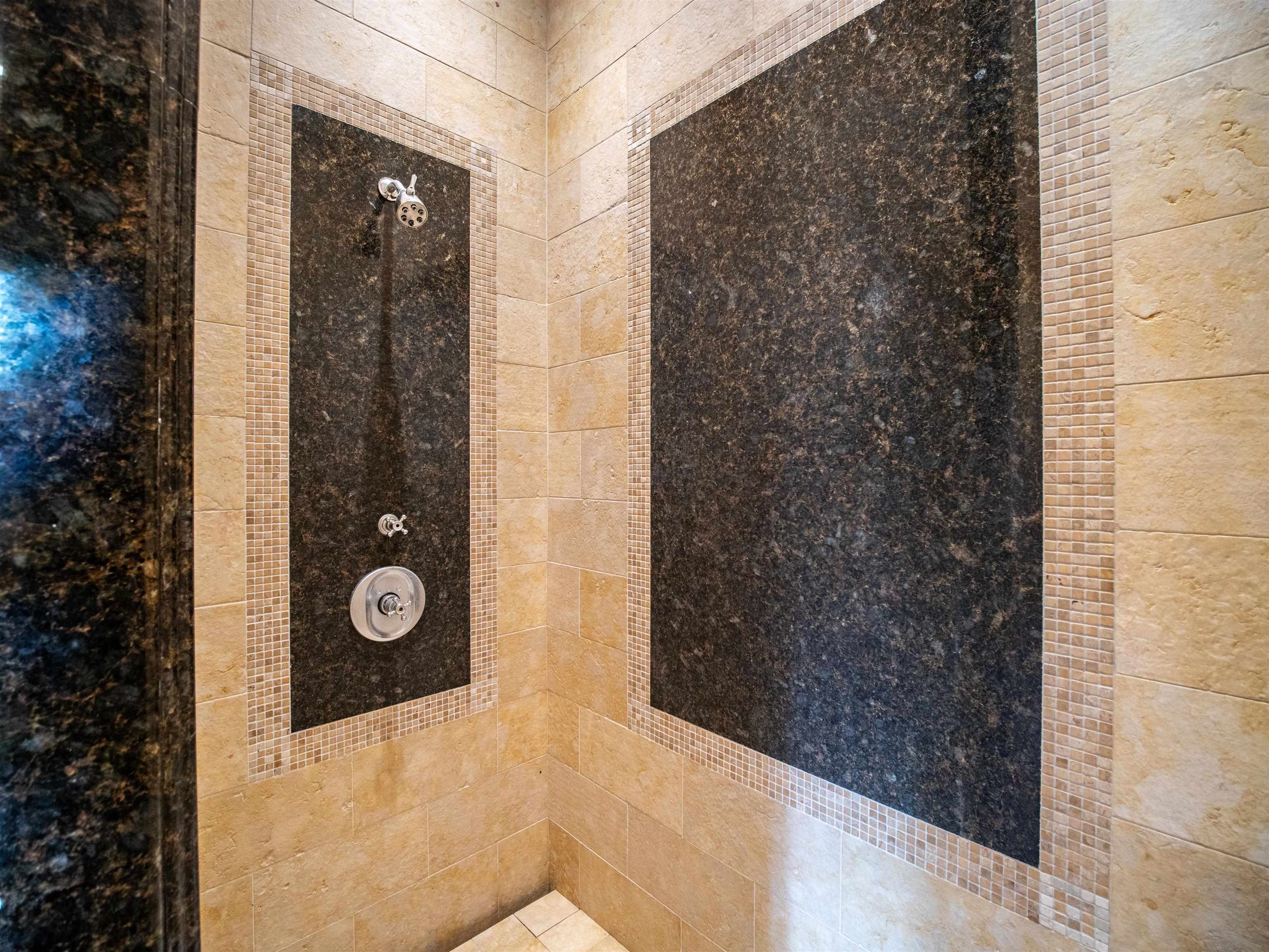 230 E Panana Pl