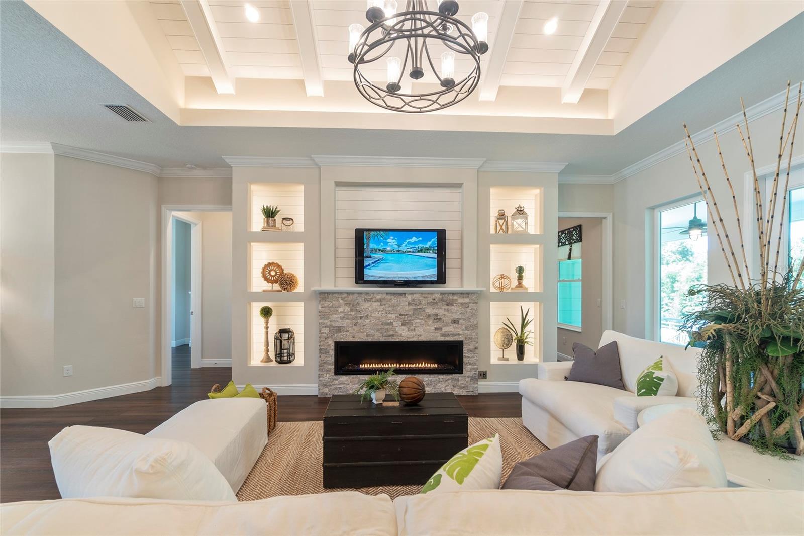 1202 FIESTA KEY CIR
