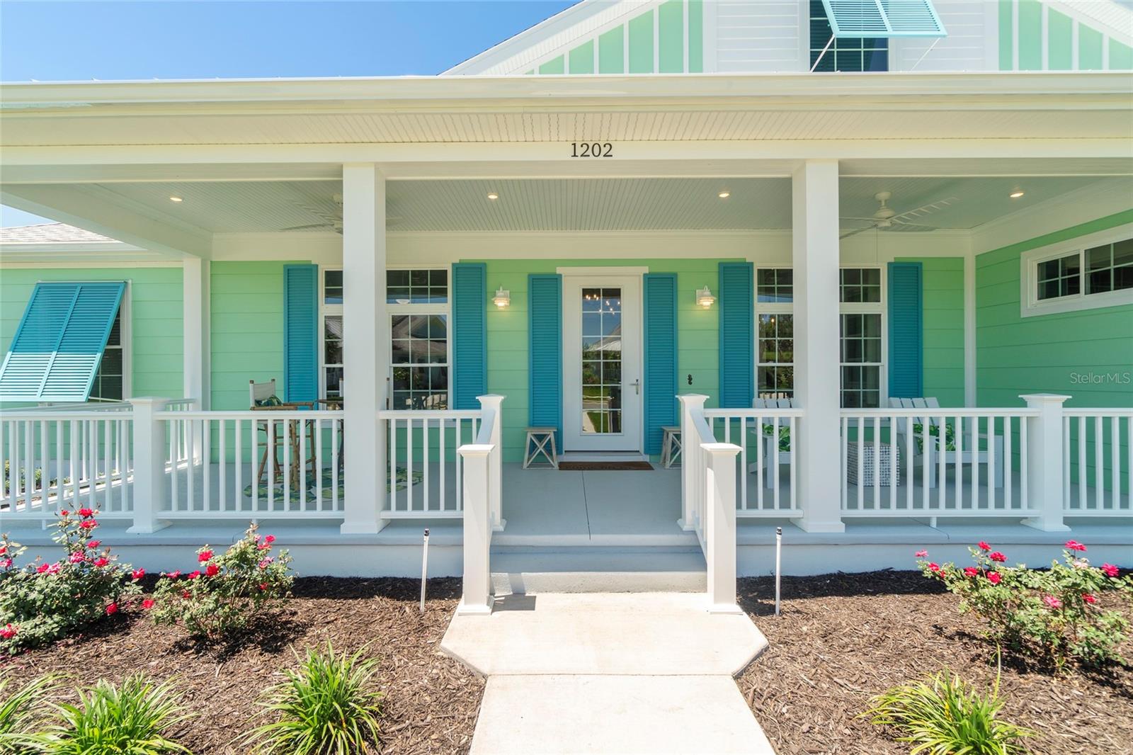 1202 FIESTA KEY CIR