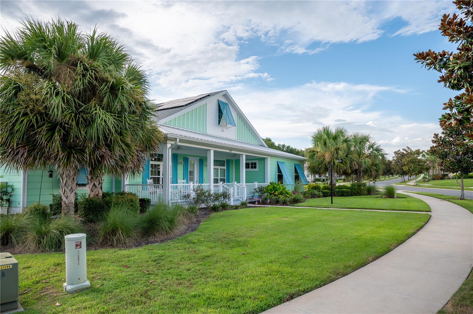 1202 FIESTA KEY CIR