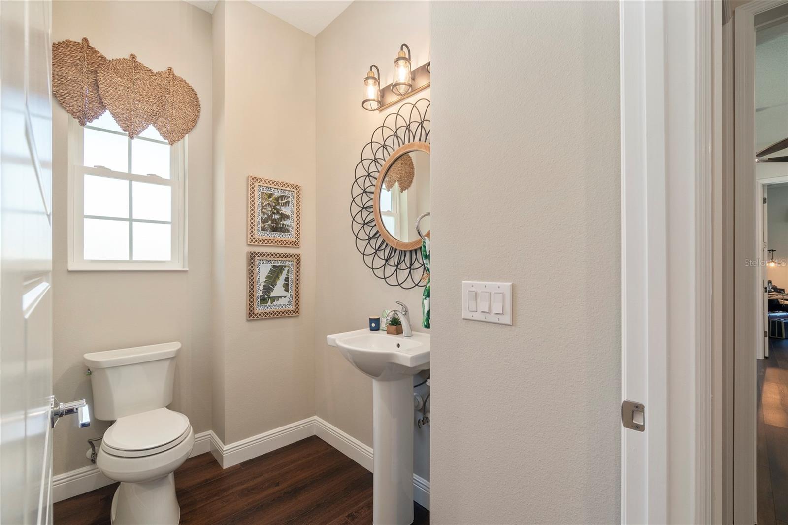 1202 FIESTA KEY CIR