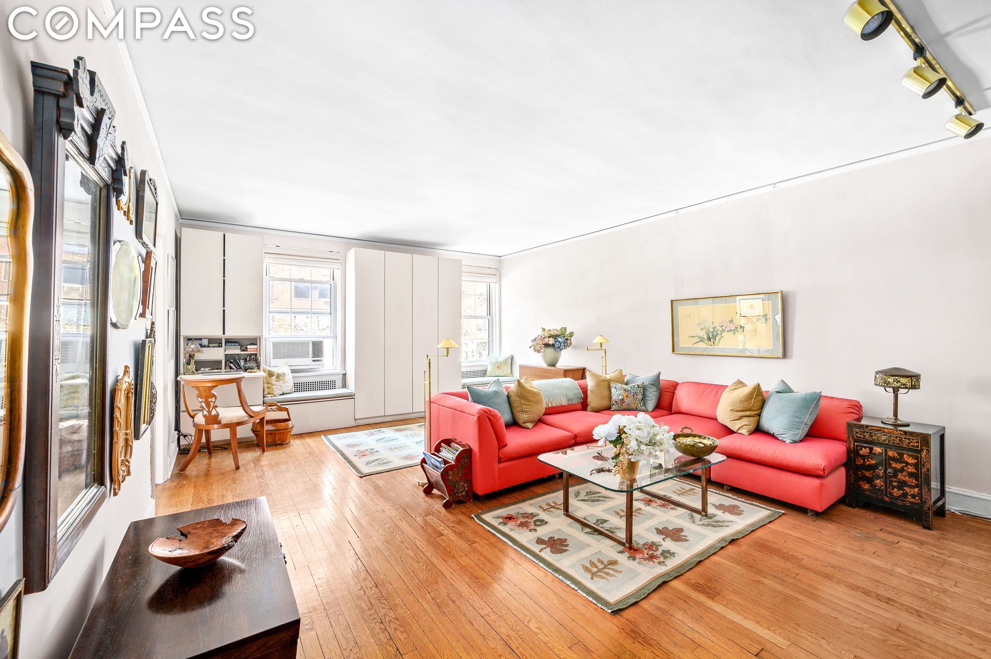 203 E 72nd Street 2H