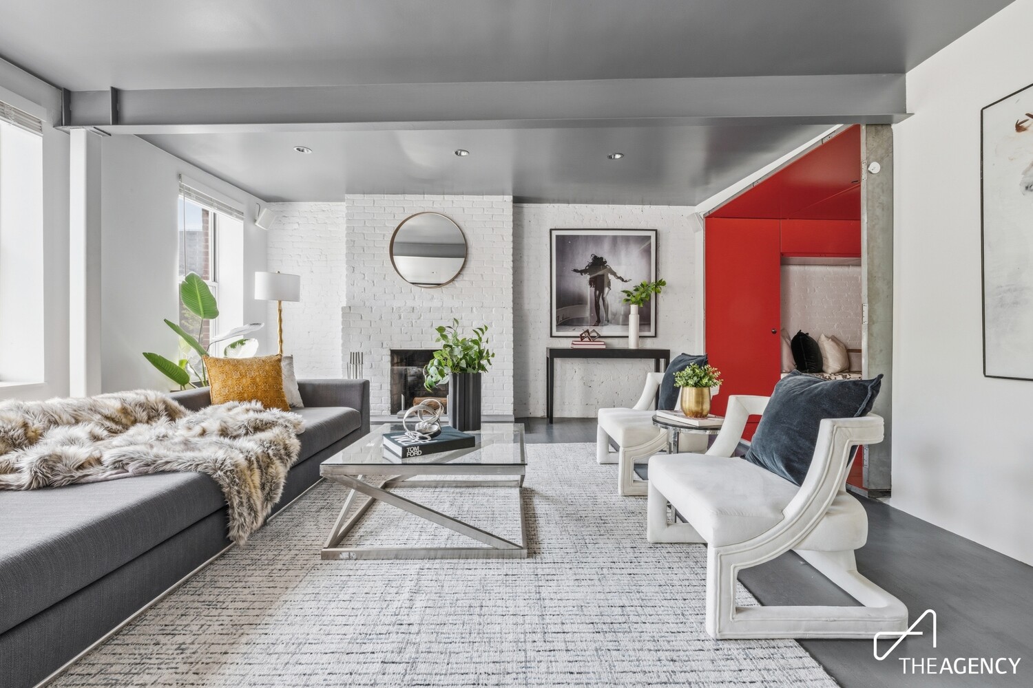 533 E 6TH Street 5