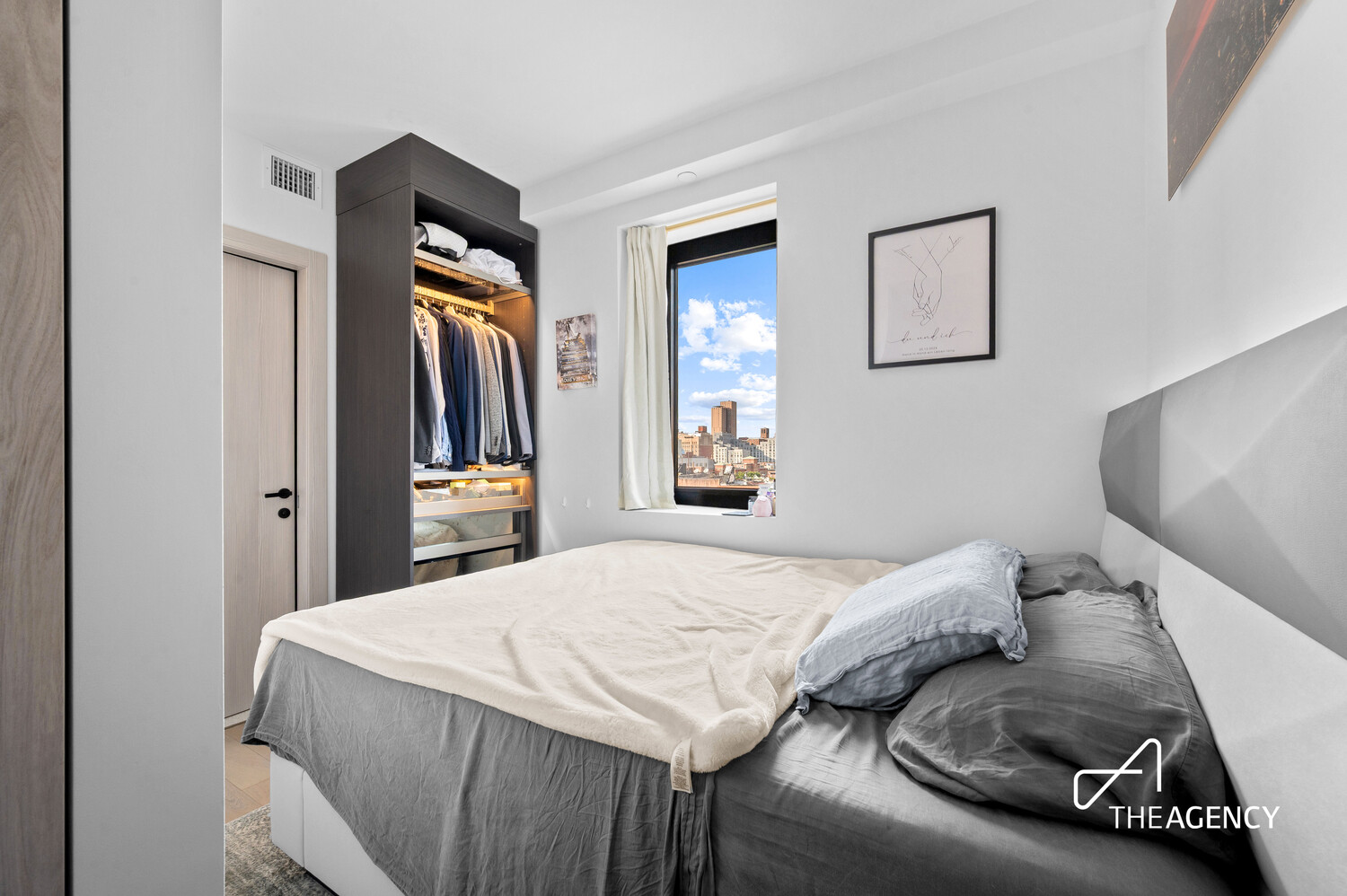 181 E 101ST Street PH2
