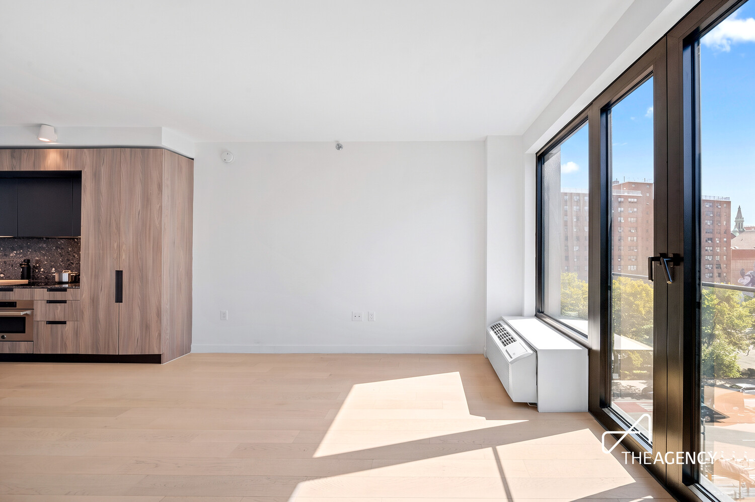 181 E 101ST Street 808