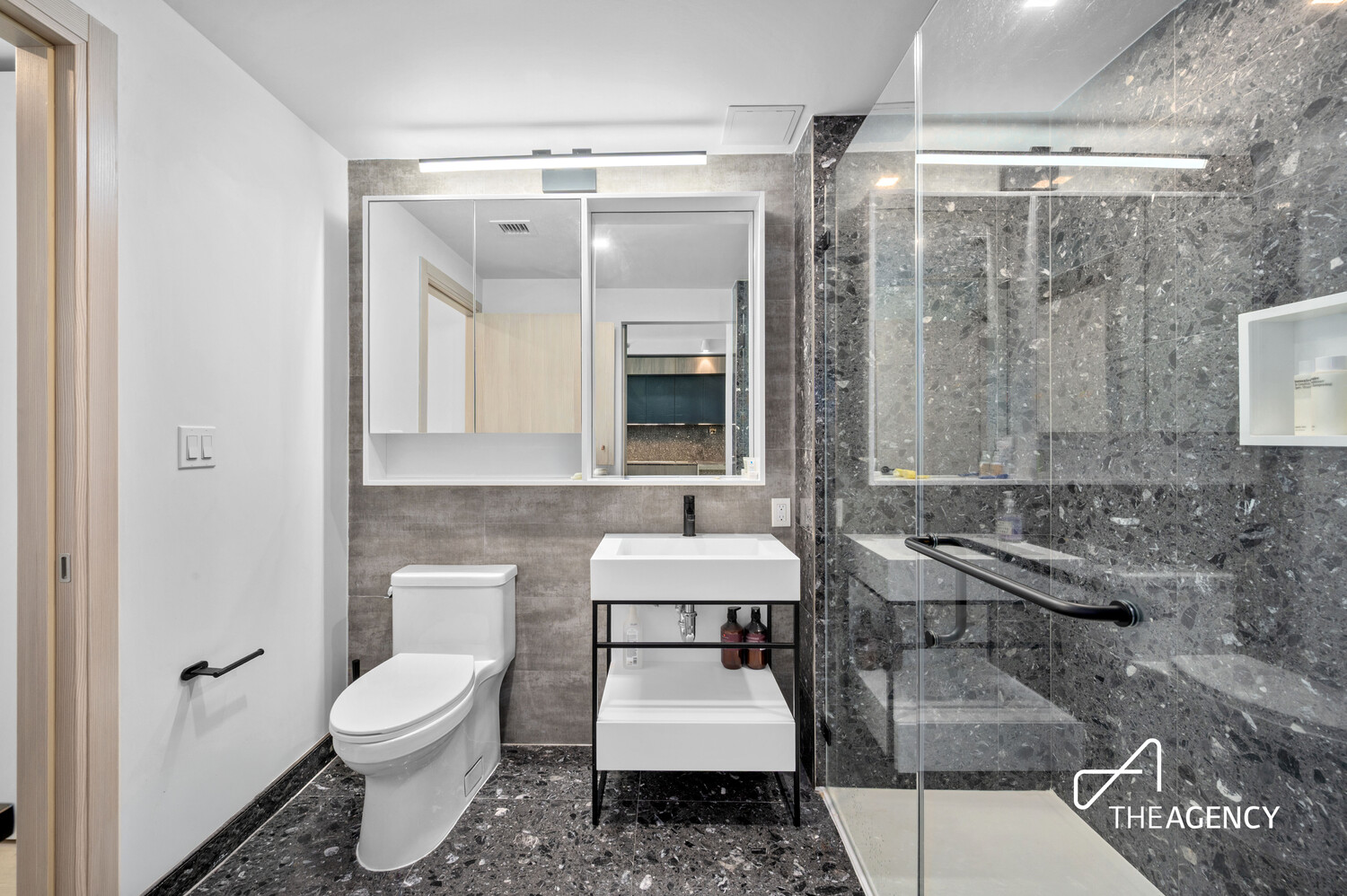 181 E 101ST Street 808