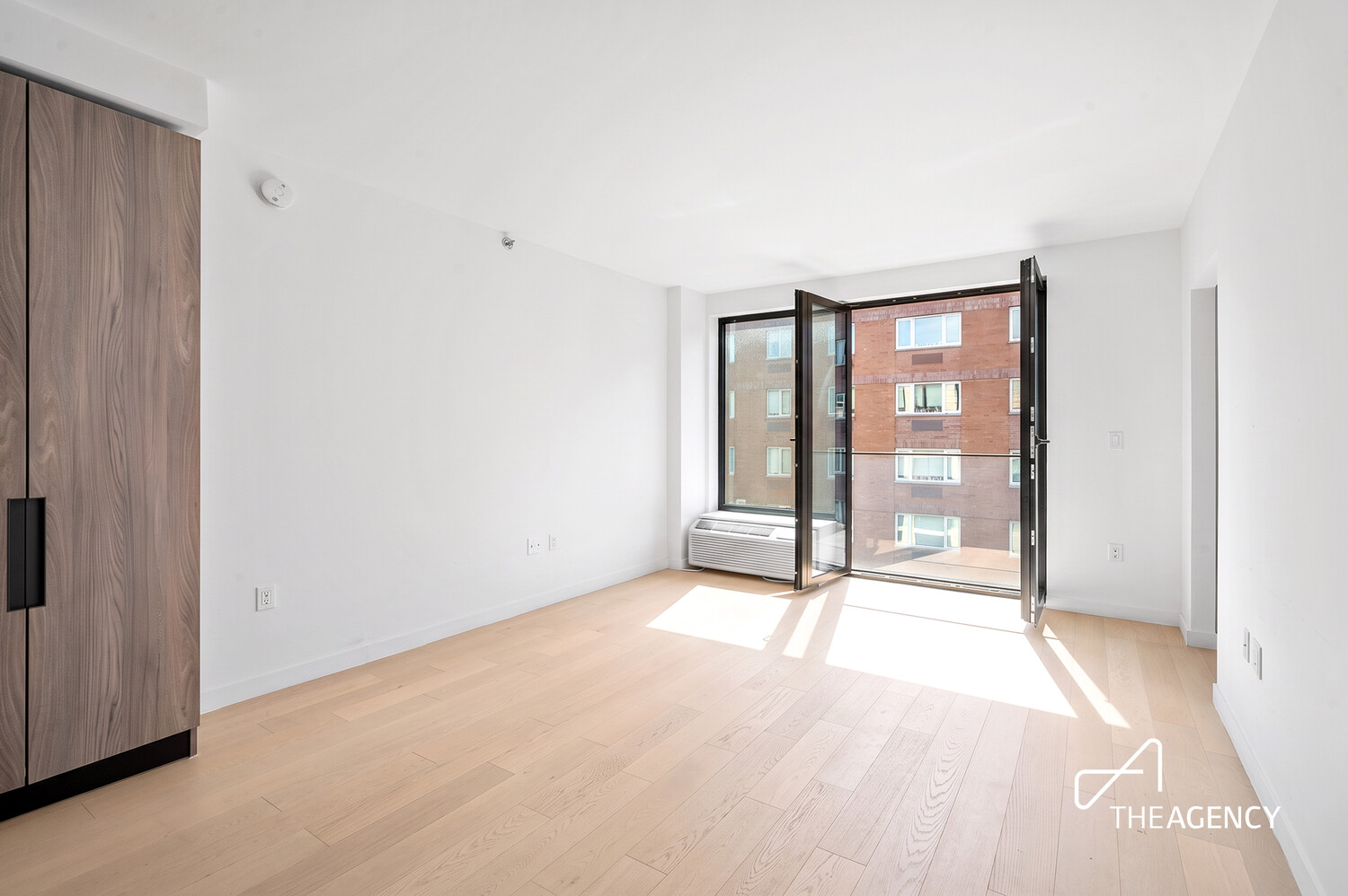 181 E 101ST Street 808