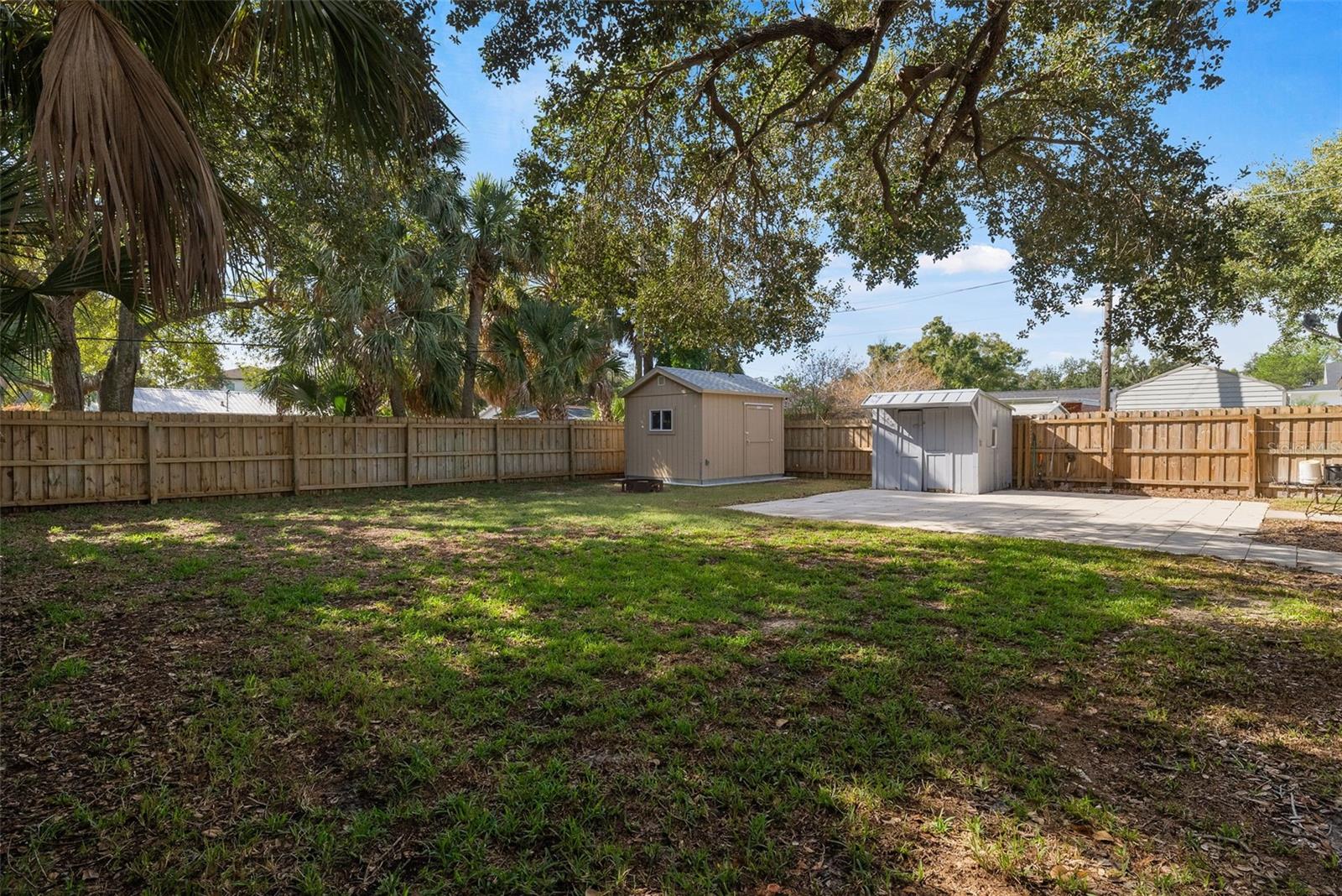 4722 W WALLCRAFT AVE