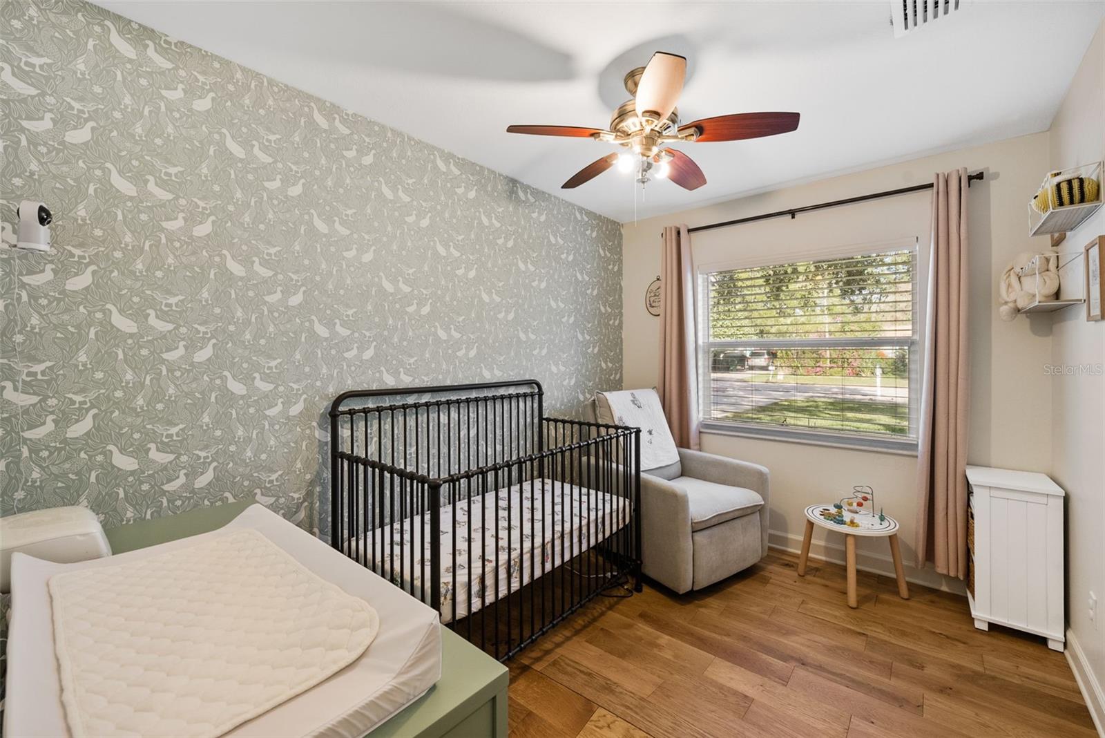 4722 W WALLCRAFT AVE