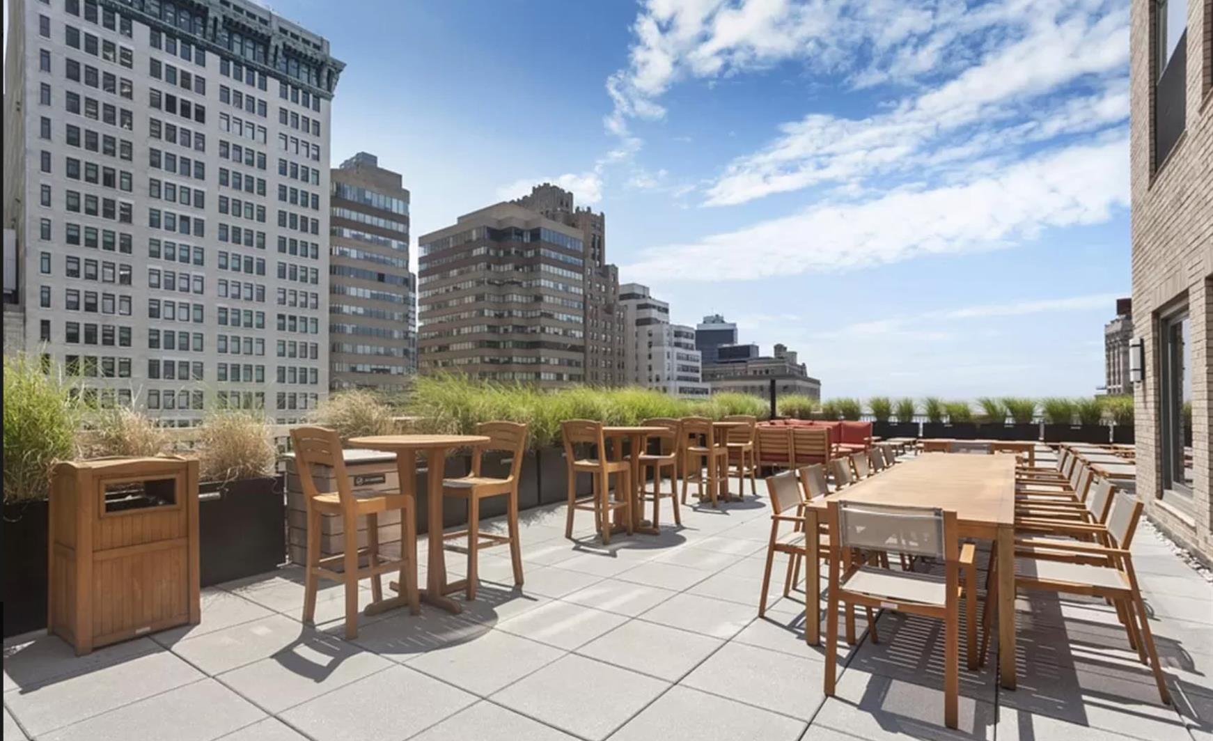 88 Greenwich Street 317
