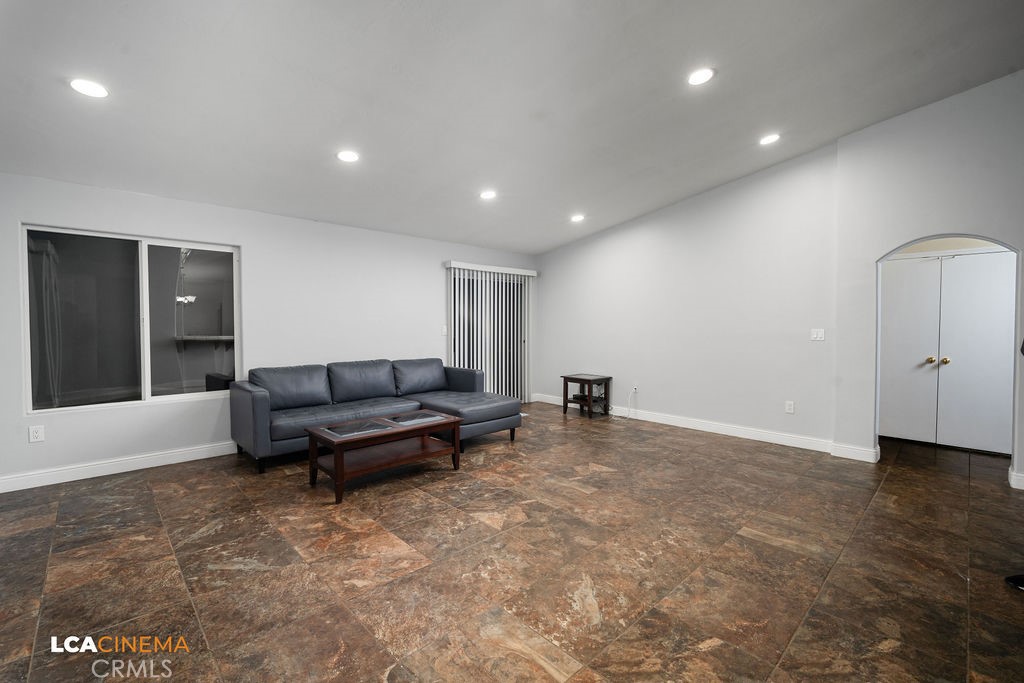 5119 Via Viretta Drive