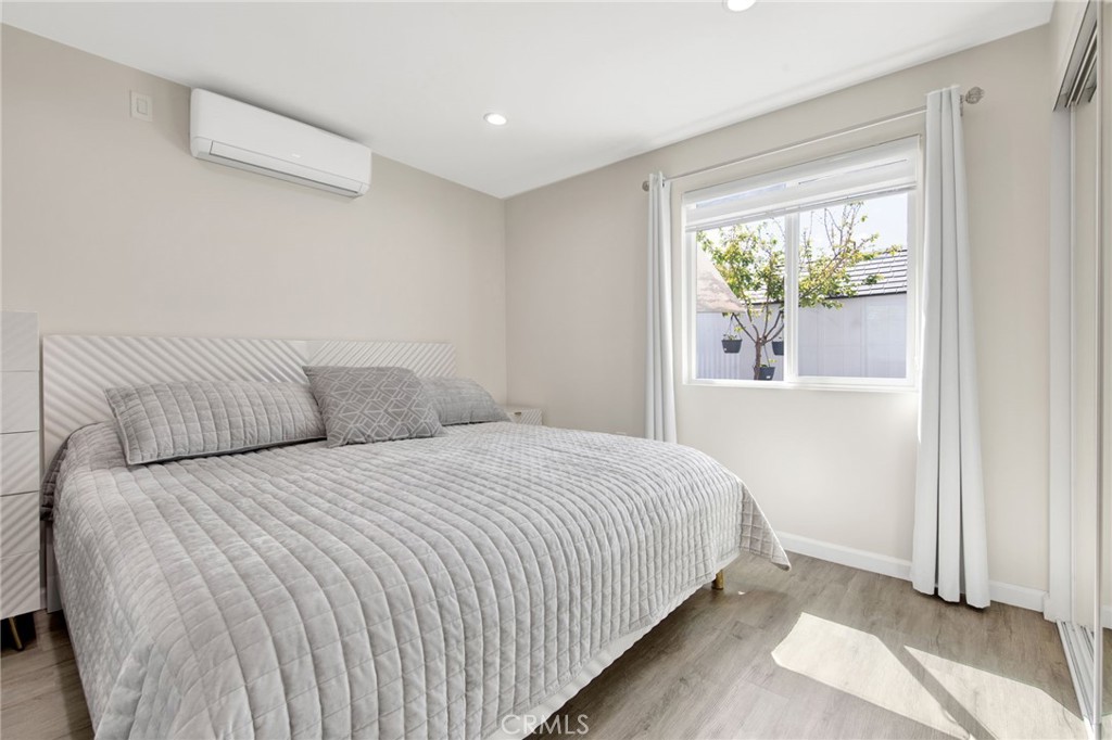 6251 Willowcrest Avenue