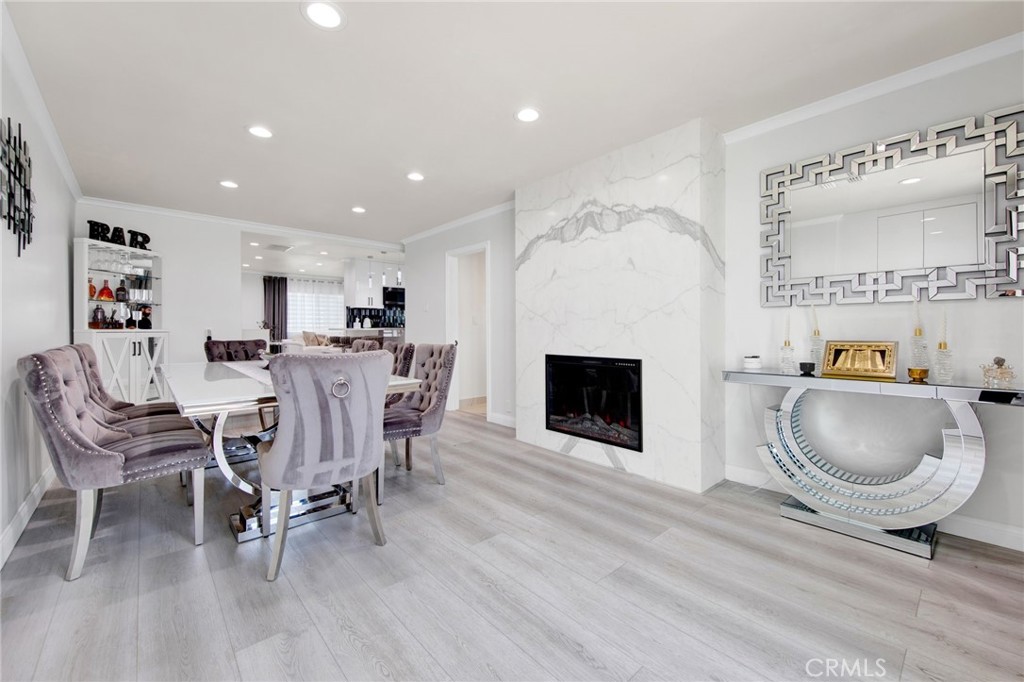 6251 Willowcrest Avenue