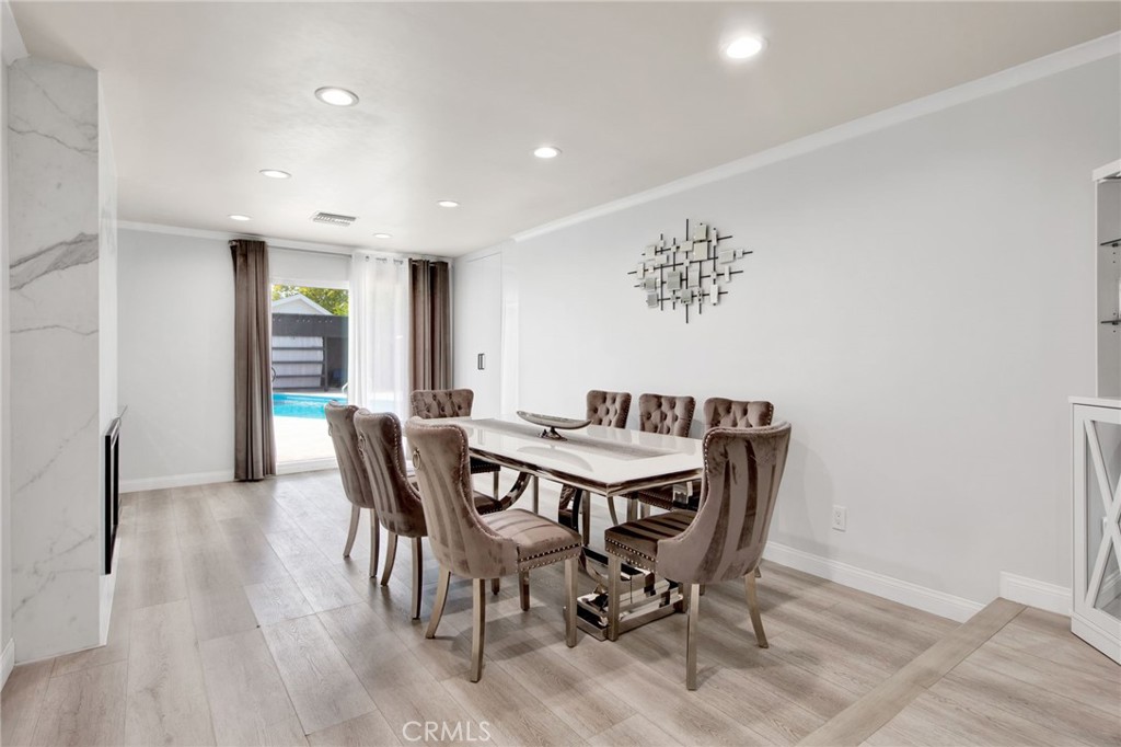 6251 Willowcrest Avenue