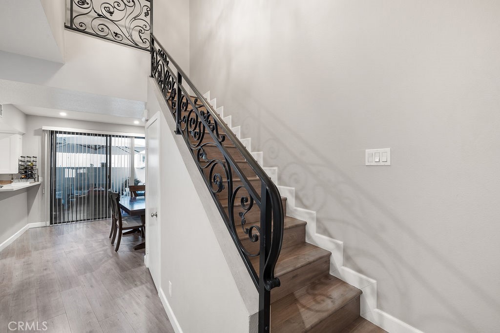 1340 Glenwood Road 8