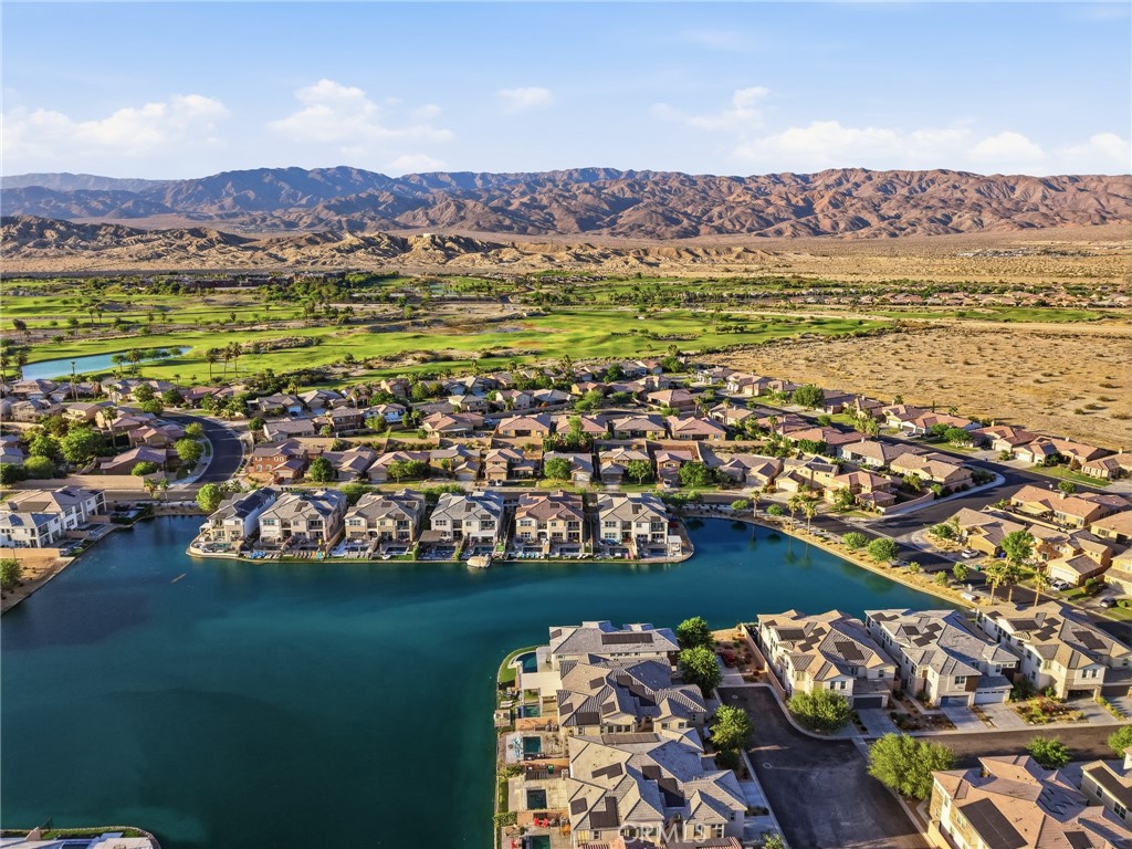 84675 Lago Breeza Drive